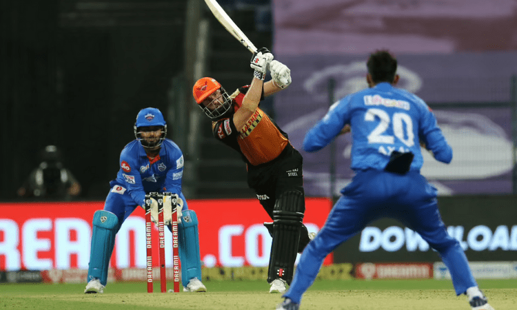 Delhi beat Hyderabad, to face Mumbai in their maiden IPL final