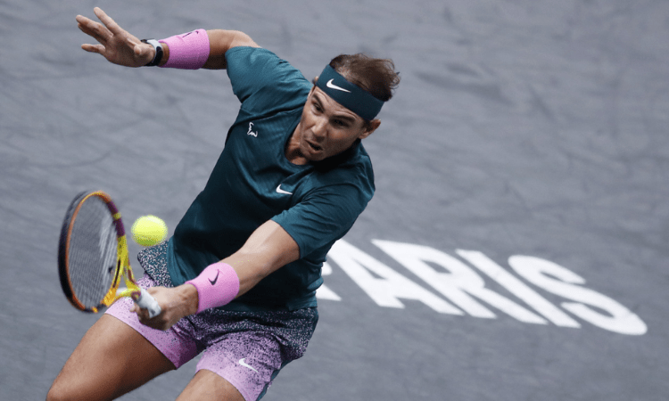Nadal eases to opening win at ATP Finals