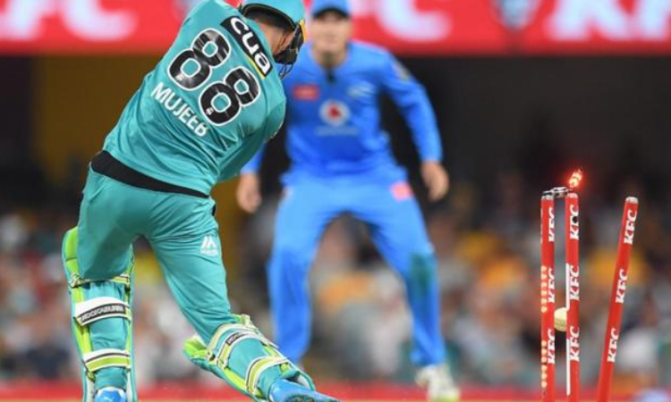 Aussie cricketers switch off, unwind with golf and BBL