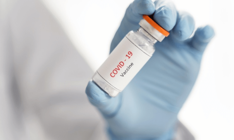 Healthcare, frontline workers should get Covid vax first in India: Experts