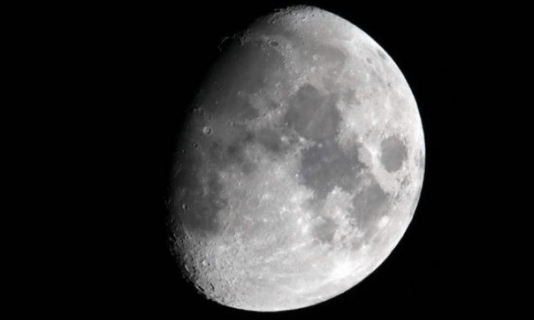 Researchers identify over 109,000 impact craters on moon