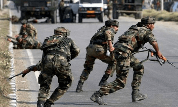 2 soldiers injured in Kashmir terror attack