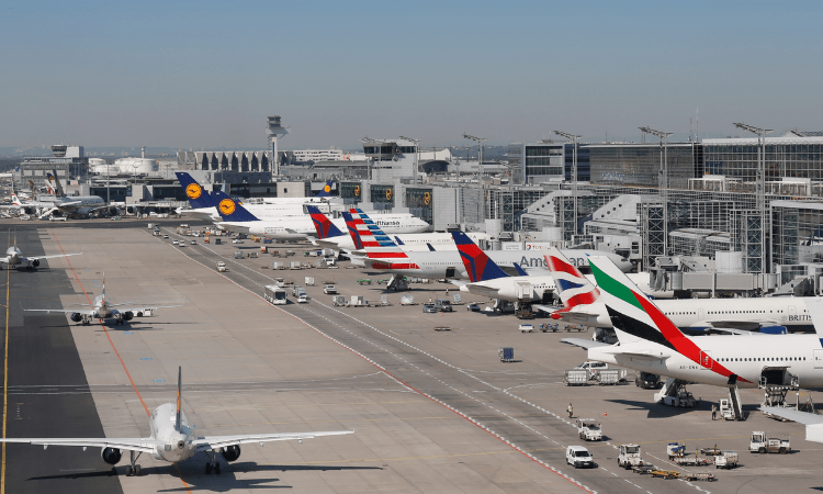 3 rockets fired at Baghdad airport