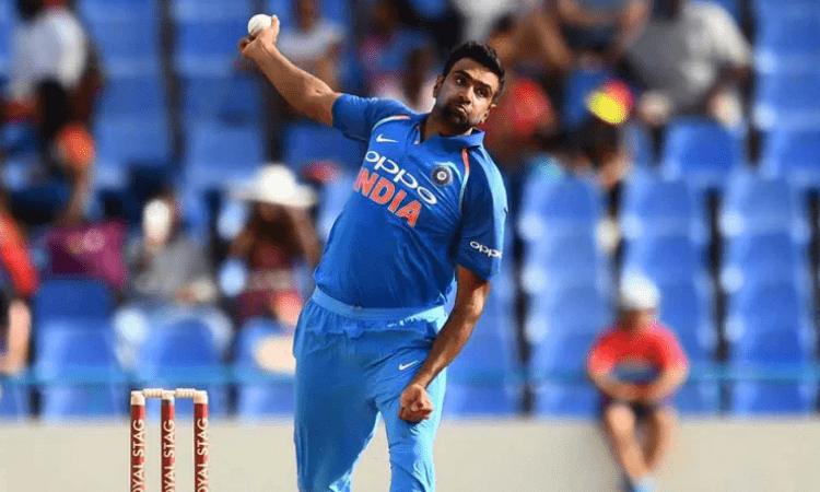 3rd Test: Ashwin couldn’t stand up straight on Day 5 morning, reveals wife