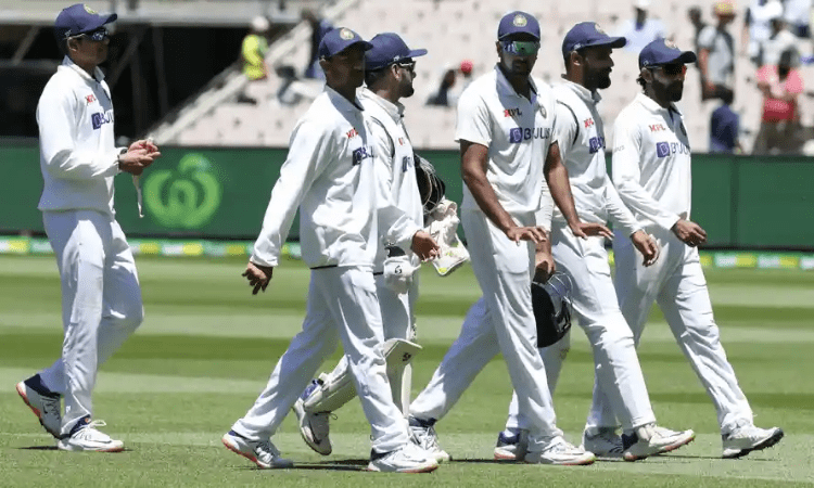 India cricketers restricted from leaving Sydney hotel premises