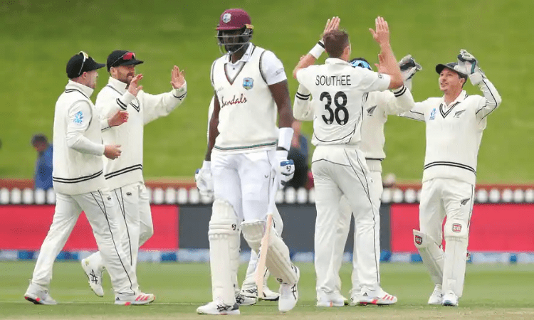 NZ seal series sweep against Pak with innings win in 2nd Test