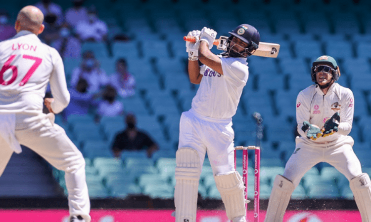 Pant leads counterattack as India reach lunch at 206/3 on Day 5