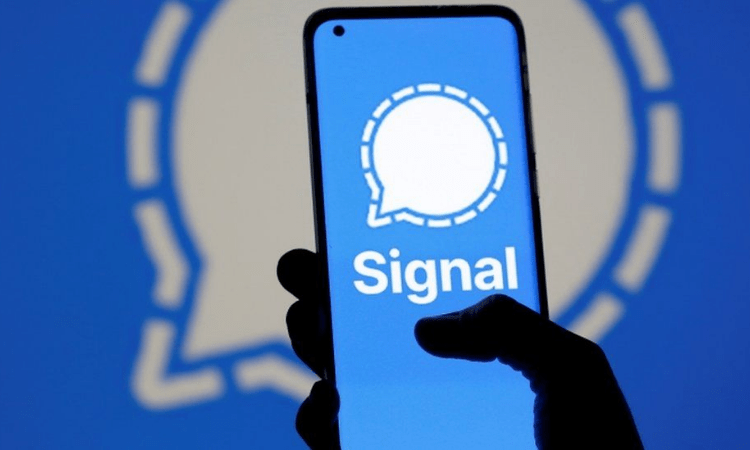 Signal adds mainstream chat tools to woo more users