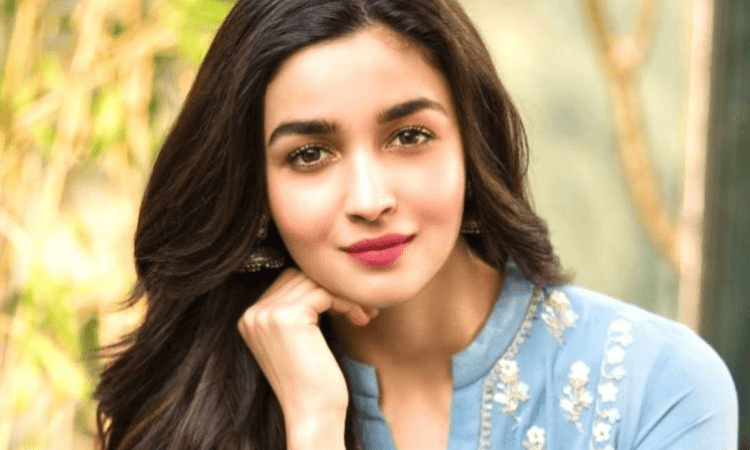 Alia Bhatt looks stunning in ‘sunshine’ pic