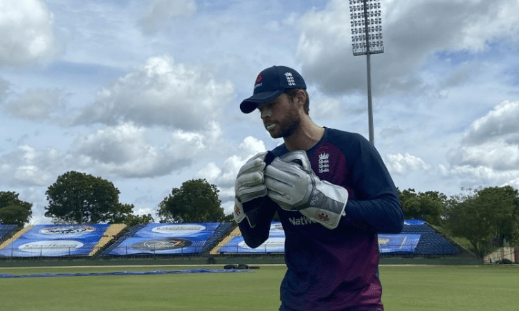 Birthday boy Ben Foakes’s wicket-keeping gets high praise
