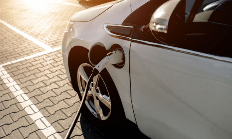 Ford more than doubles investment in electric vehicles to $29B