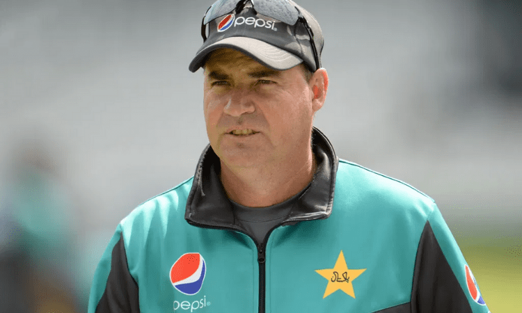 SL mull postponing WI tour as Arthur, Thirimanne test Covid positive