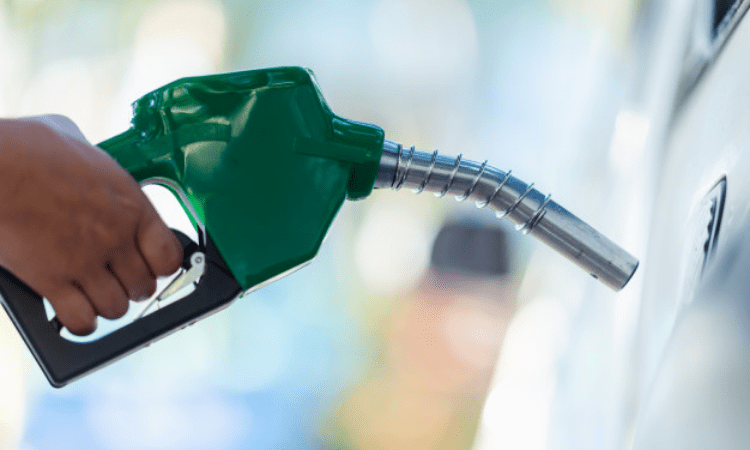 Petrol, diesel rates unchanged for 2nd consecutive day