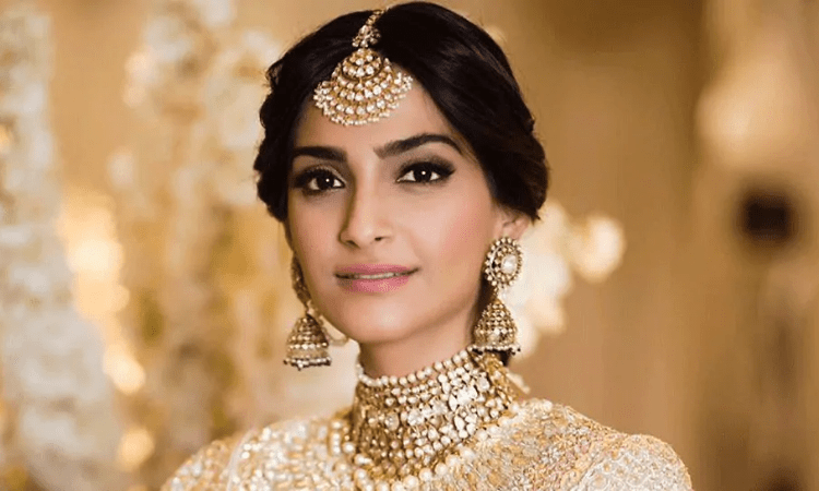 Sonam shares loved-up post for ‘amazing husband’ Anand