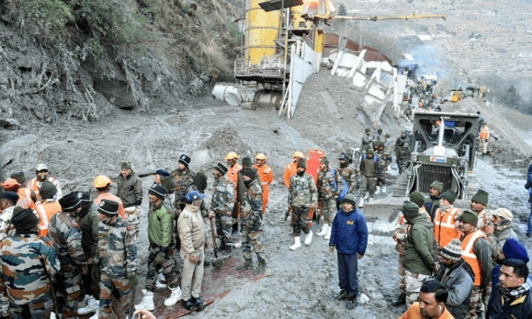 U’khand deluge: Rescuers continue search operation