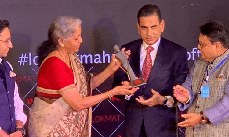 BMC chief honoured for Covid control in Mumbai