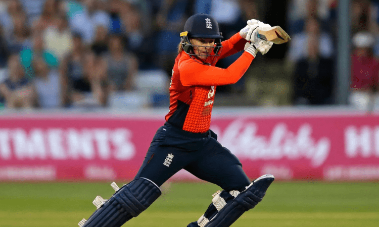 England’s Beaumont jumps to top of women’s ODI rankings
