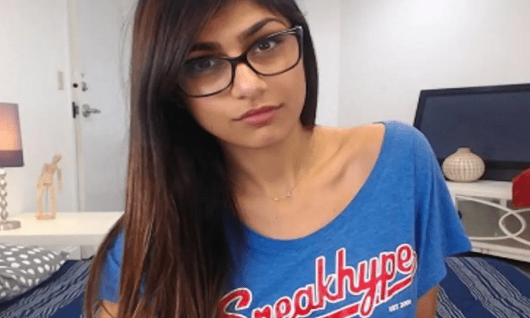 Mia Khalifa looks ‘mean’ in new picture post
