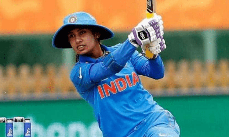 Mithali Raj gets to 10,000 runs, tributes pour in