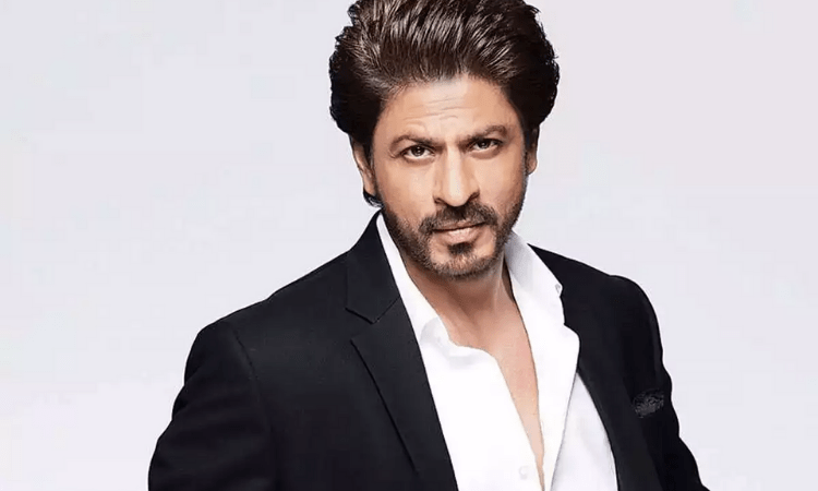 SRK’s sarcastic reply to fan curious about his underwear colour