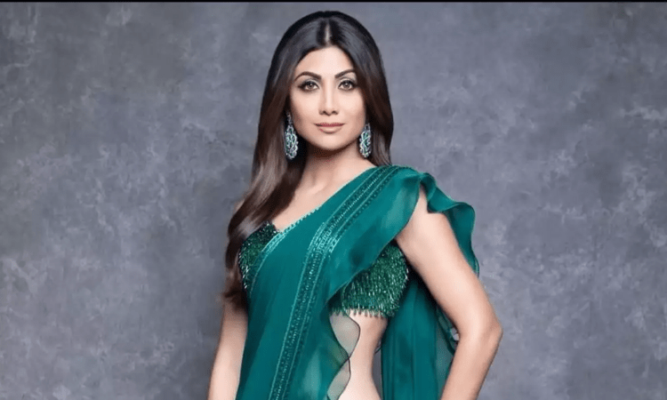 Shilpa Shetty suggests yoga for injury