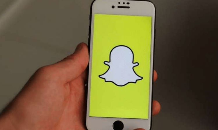 Snap acquires AR display provider WaveOptics for $500M