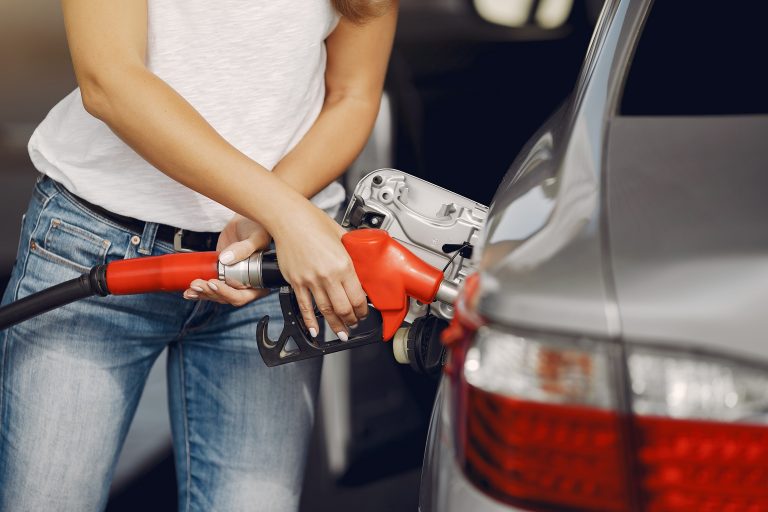 Petrol, diesel prices steady even as crude crosses $70/b