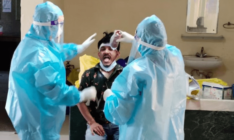 Karnataka announces Rs 1,111 cr Covid relief package