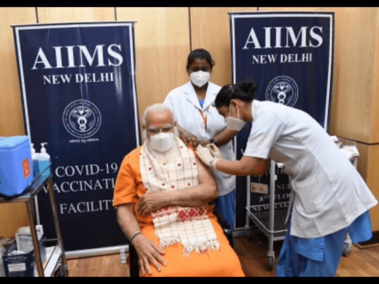 Modi takes 2nd dose,says vaccine can defeat Covid