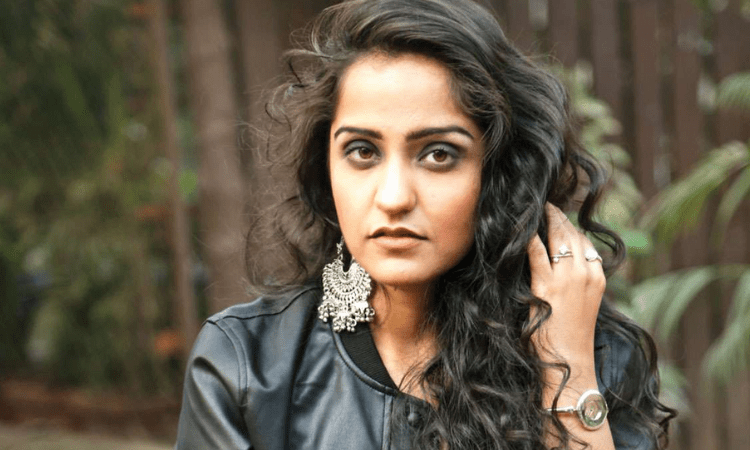 Asees Kaur: Learnt how to record my music during lockdown