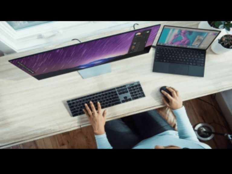 Indian workers waste 5 business hrs per week from home: Survey