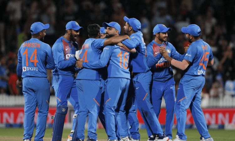 Indian cricketers are amateurs no more