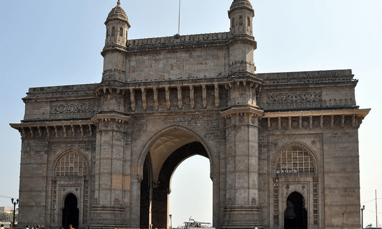 Maha sees Covid deaths, cases shoot up again, but Mumbai improves