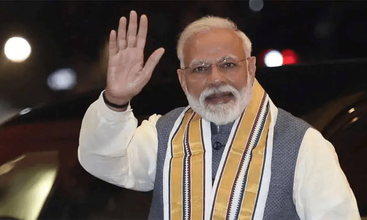 PM Modi arrives at Bhavnagar, will review cyclone damage