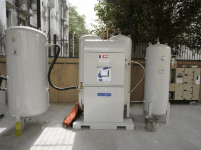 Indian in UAE to produce O2 cylinders instead of CNG to aid patients back home