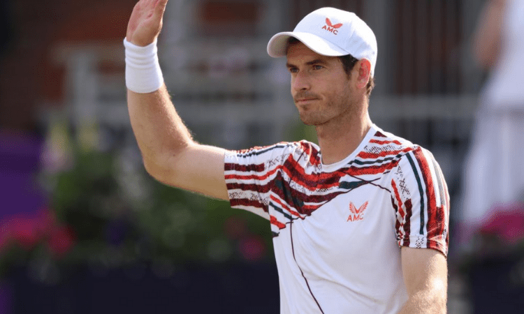 Murray returns to Wimbledon with dramatic win against Basilashvili