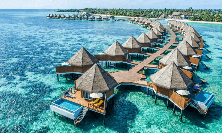 Maldives eases curbs on non-essential travel, reduces curfew hours