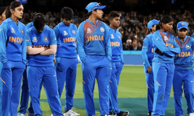 SL bound Indian cricketers go into quarantine in in Mumbai