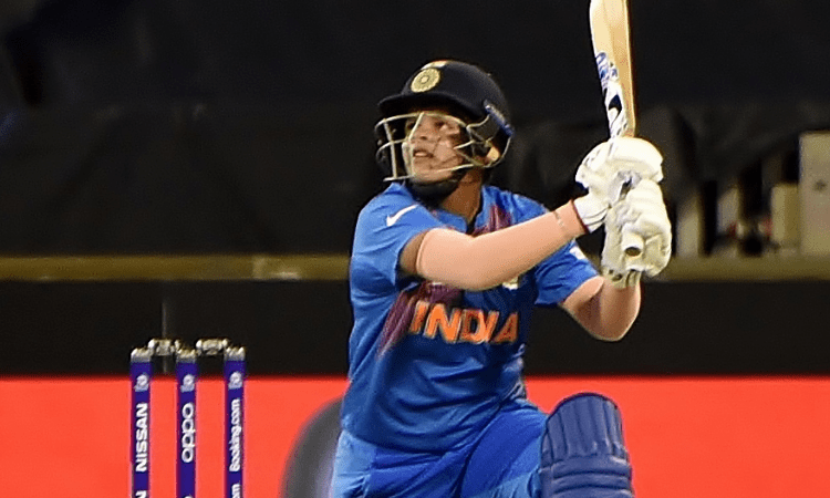 Shafali continues to lead T20I batting rankings, Smriti fourth