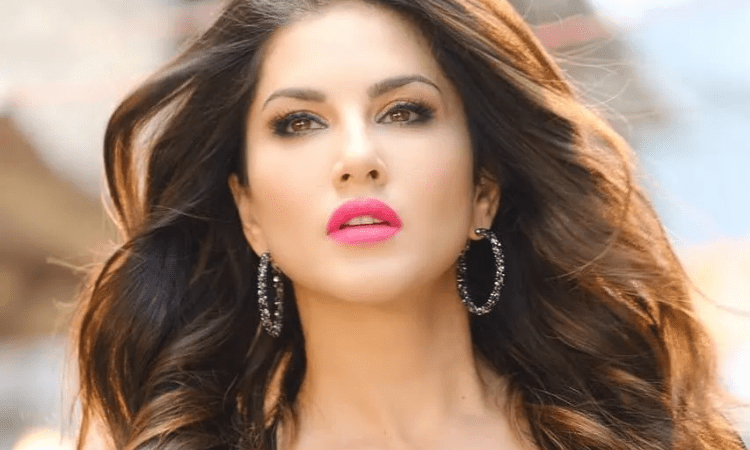 Sunny Leone has ‘no time to be blue’