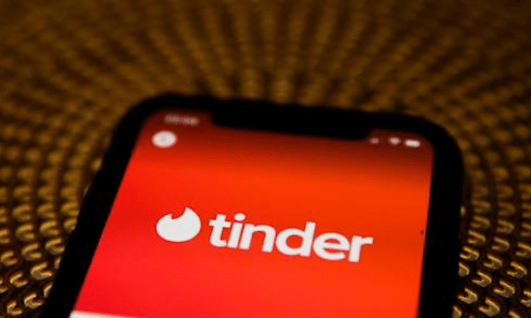 Tinder adds ‘Block Contacts’ feature to avoid awkwardness