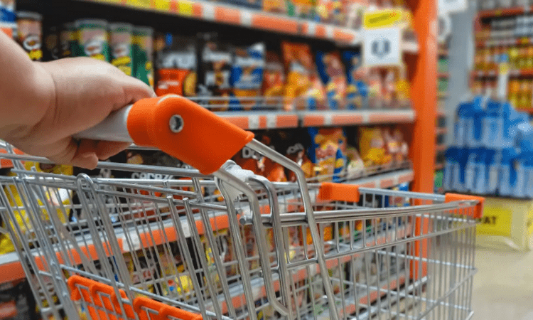 72% Indians frightened about shopping in-store amid Covid: Report