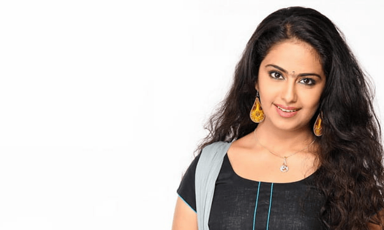 Avika Gor says she signed eight films on her birthday, calls it ‘true privilege’