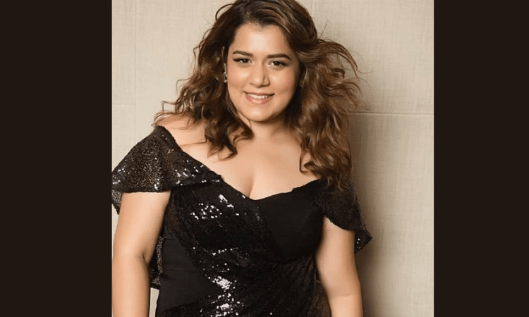 Shikha Talsania marks Marathi debut with ‘Shantit Kranti’