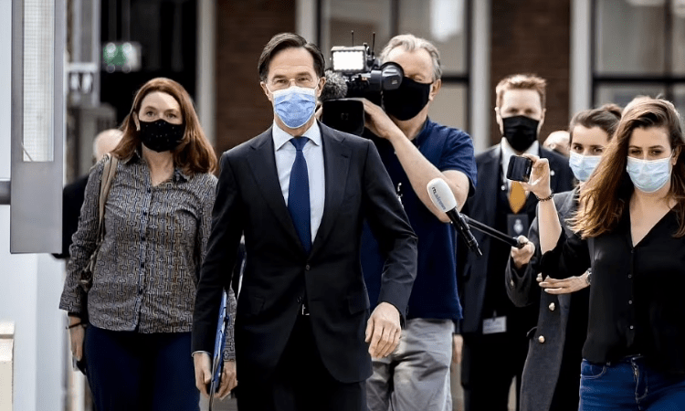 Dutch PM apologises for relaxing measures too soon