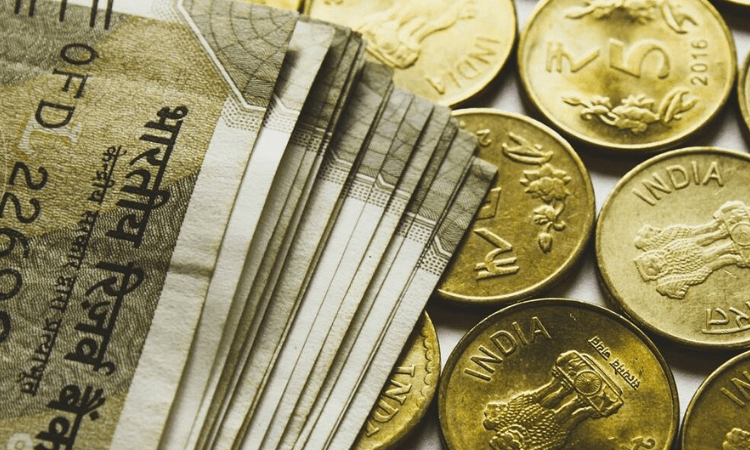 India’s April-June fiscal deficit reaches 18.2% of FY22 target