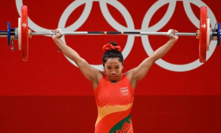 Mirabai Chanu reaches home
