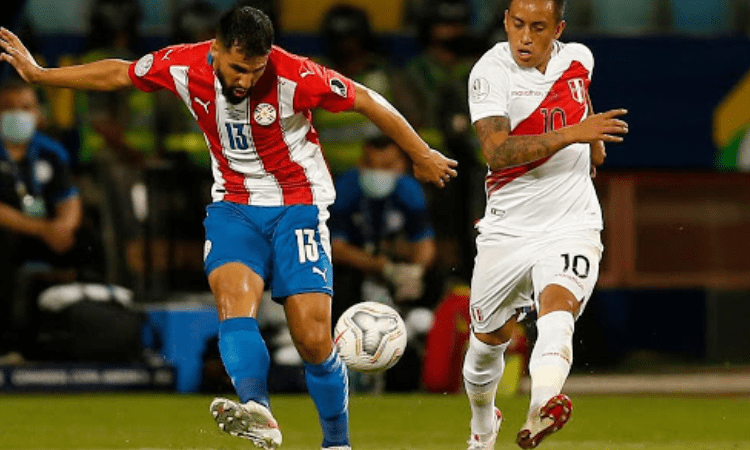 Peru beat Paraguay on penalties to reach Copa semifinals