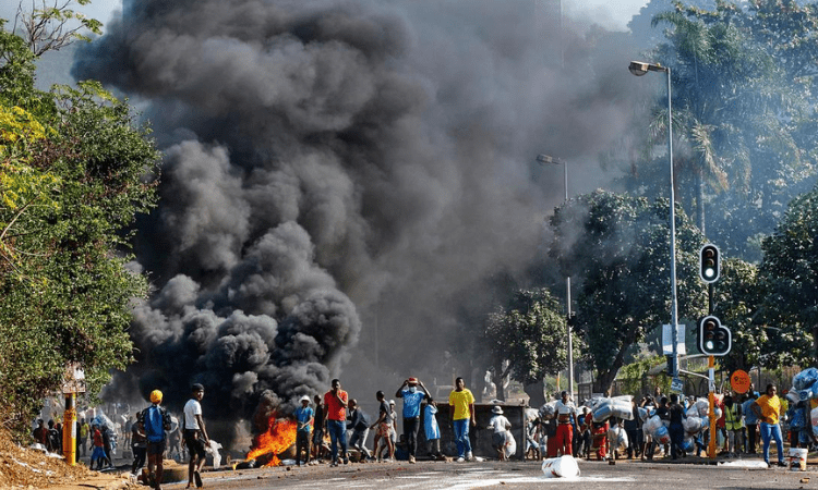 S.Africa: 72 killed in violence over jailing of ex-prez Zuma
