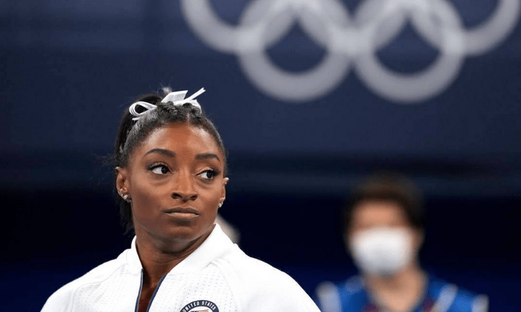 Simone Biles pulls out of vault and uneven bars finals at Olympics
